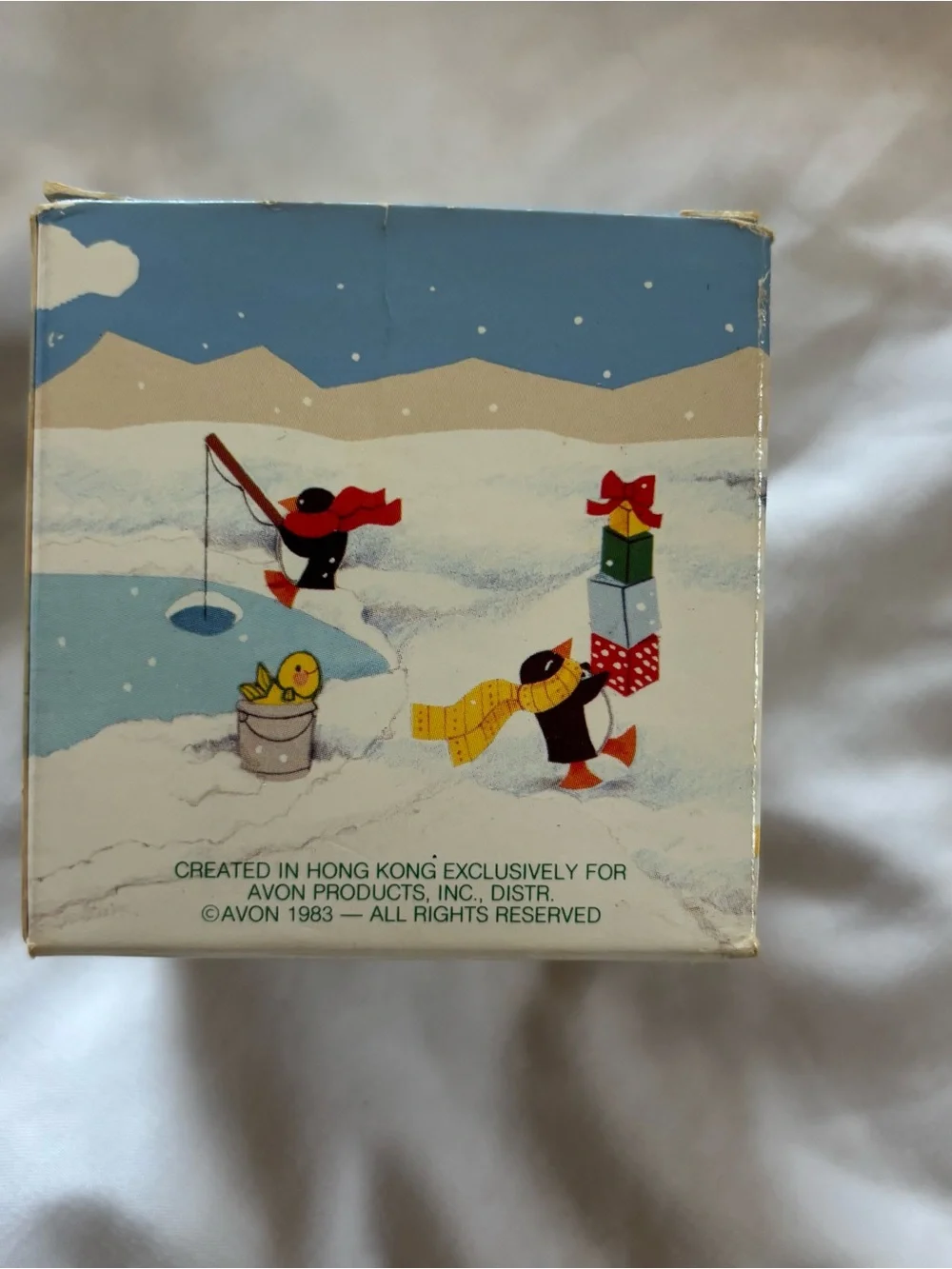 Avon White “Winter Fun”Igloo Ornament with Green Tree and Two Children